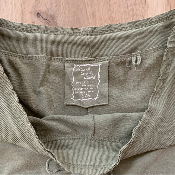 🌼3/$30 Organic Cotton Terry Capris - Picture 3 of 6